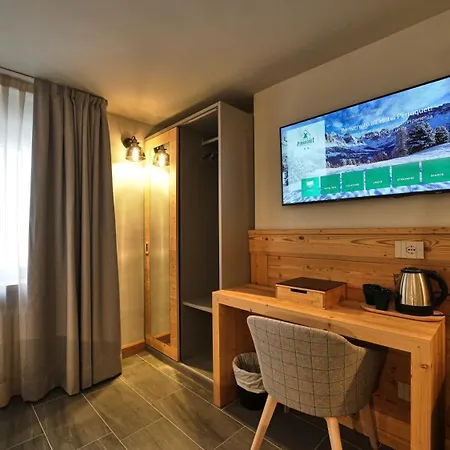 Perruquet 3 Stelle Superior Otel 3*