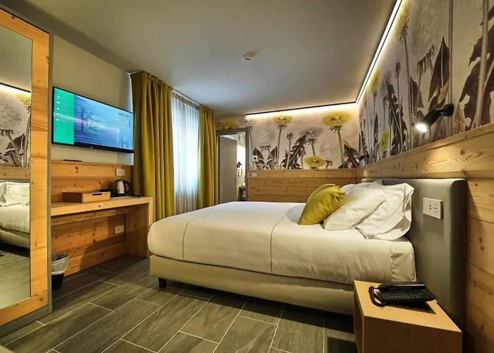 Perruquet 3 Stelle Superior 3*