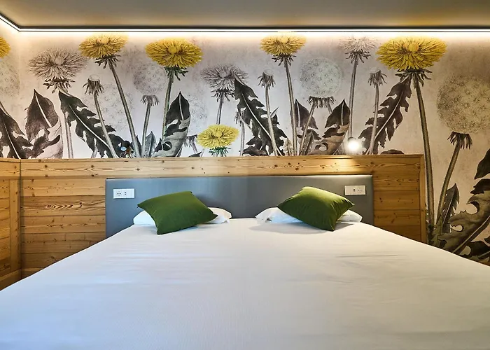 Perruquet 3 Stelle Superior Hotell