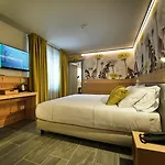 Perruquet 3 Stelle Superior 3*