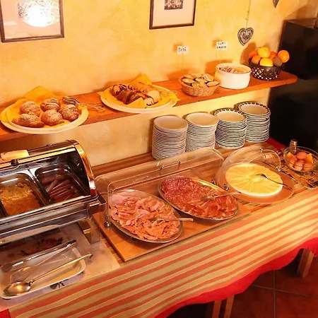 Perruquet Hotel 3*