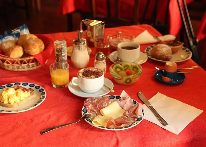 Perruquet 3 Stelle Superior מלון