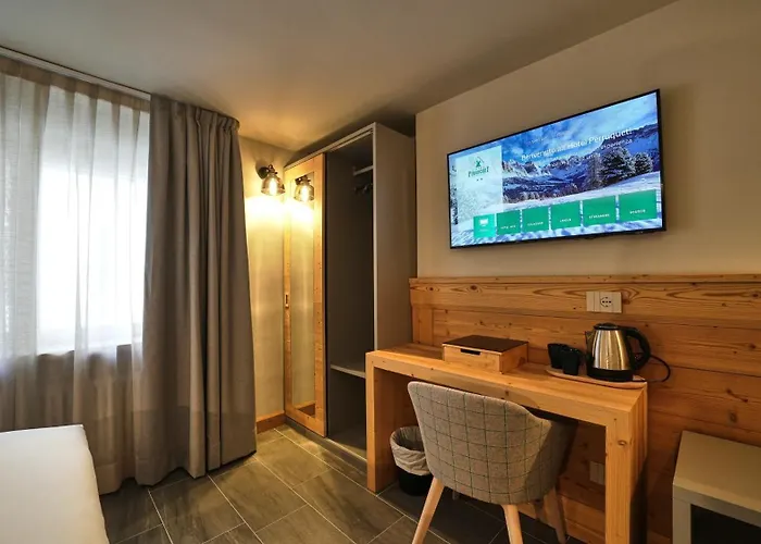 Perruquet 3 Stelle Superior Otel 3*