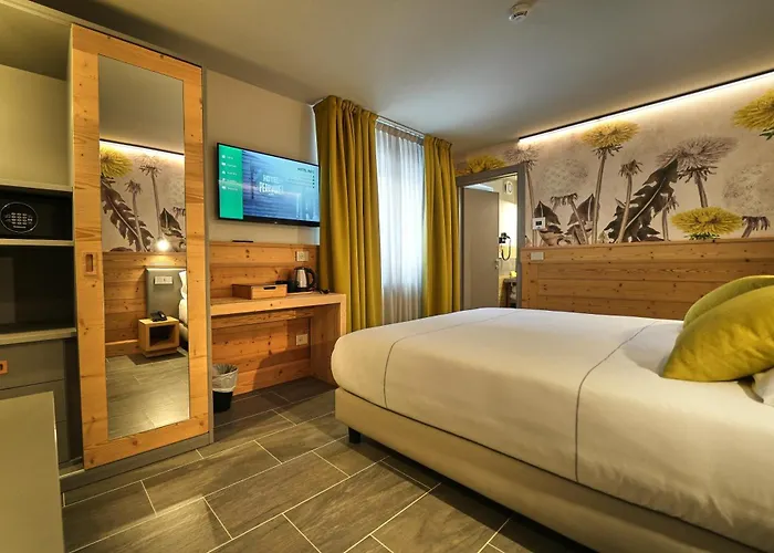 Otel Perruquet 3 Stelle Superior