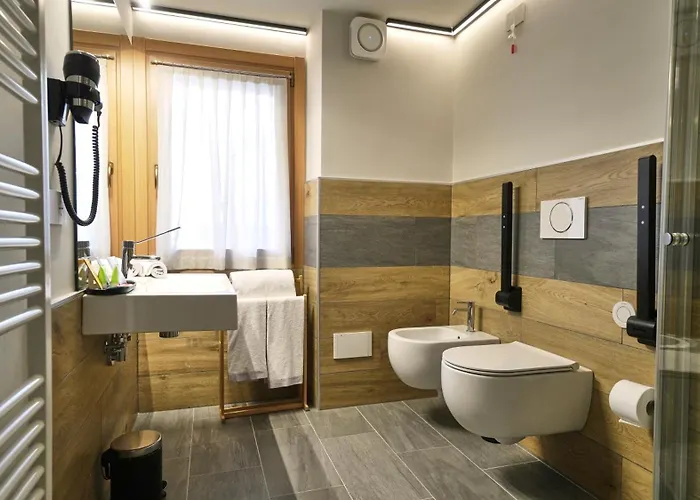 Perruquet 3 Stelle Superior 3*