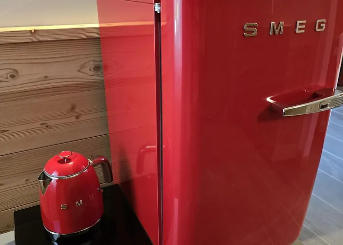 Perruquet 3 Stelle Superior מלון ברויל-קרוויניה